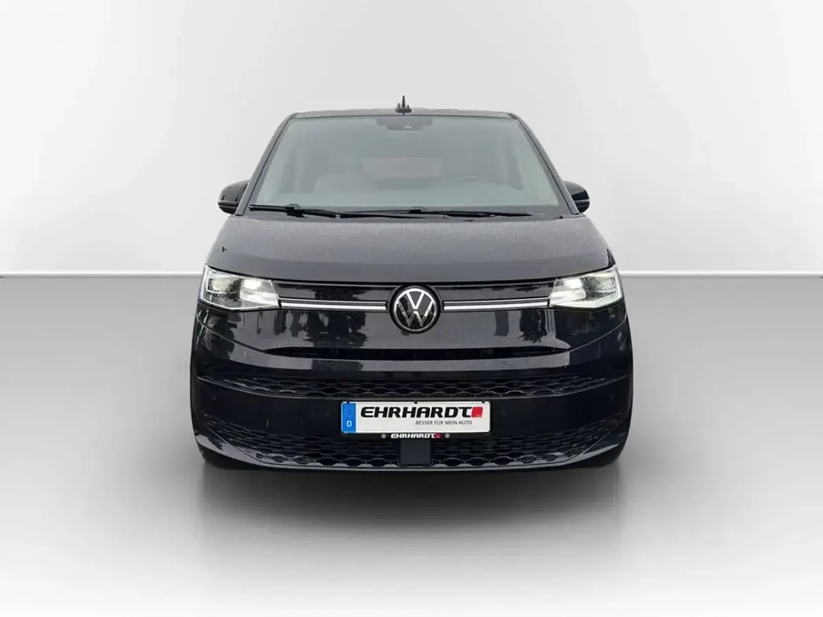 Gebraucht VW Multivan Life 150 PS (110 kW) 2024 Schwarz Van / Kleinbus