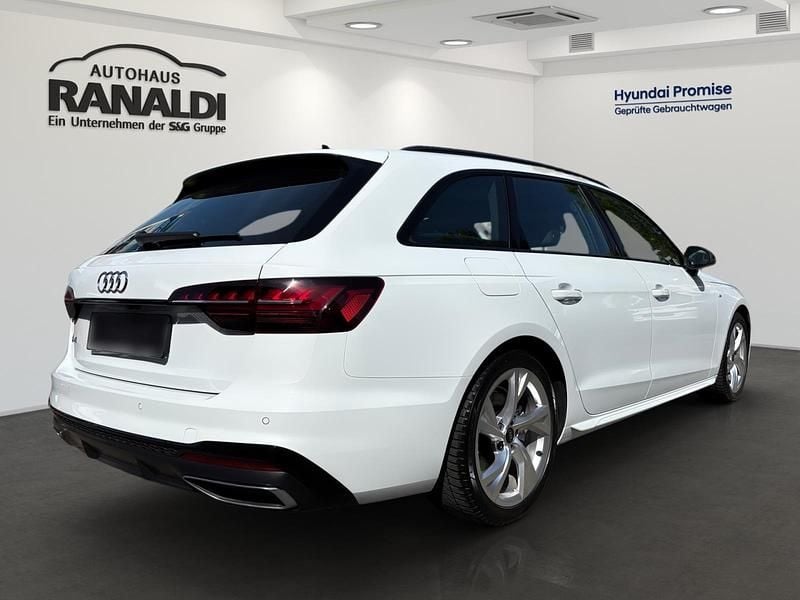 Usado Audi A4 S-Line 204 HP (150 kW) 2024 Branco Carrinha