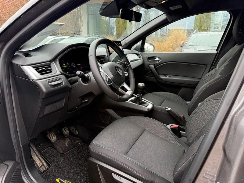 Second-hand Renault Captur Evolution 91 CP (66 kW) 2025 Gri SUV