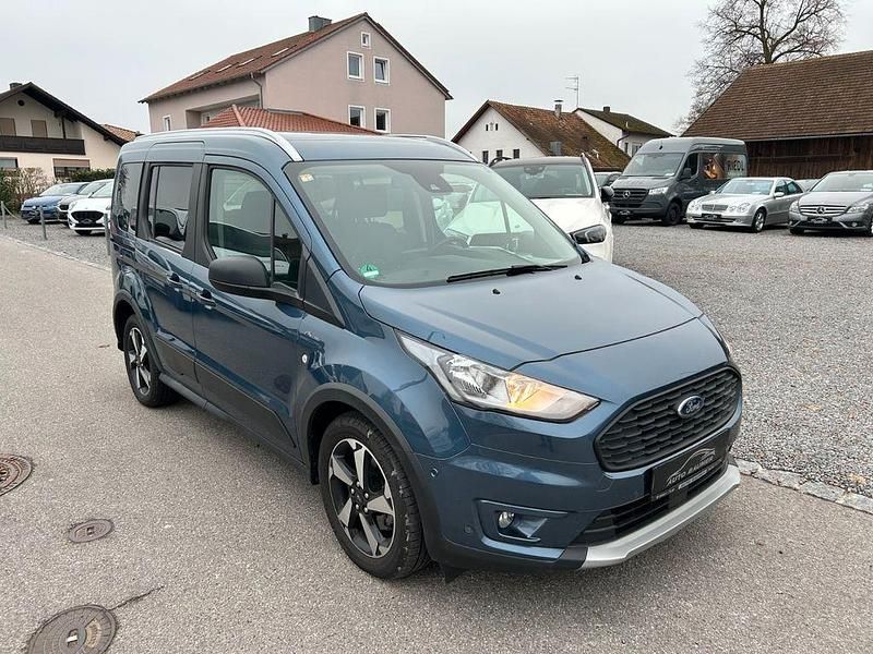 Blau Gebraucht 2021 Ford Tourneo Active Van / Kleinbus | 20.990 € - Bild 1/4