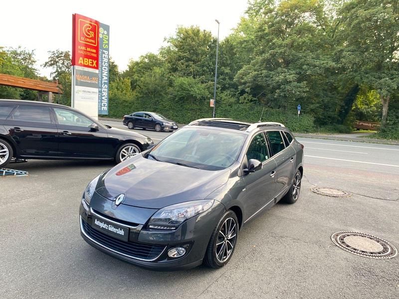 Schwarz Gebraucht 2013 Renault Mégane GrandTour Bose Edition Kombi | 7.490 € - Bild 1/4