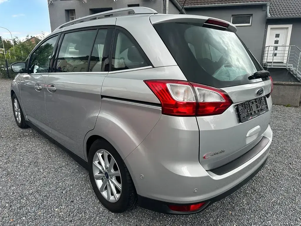 Gebraucht Ford Grand C-Max Titanium 150 PS (110 kW) 2018 Silber Van / Kleinbus