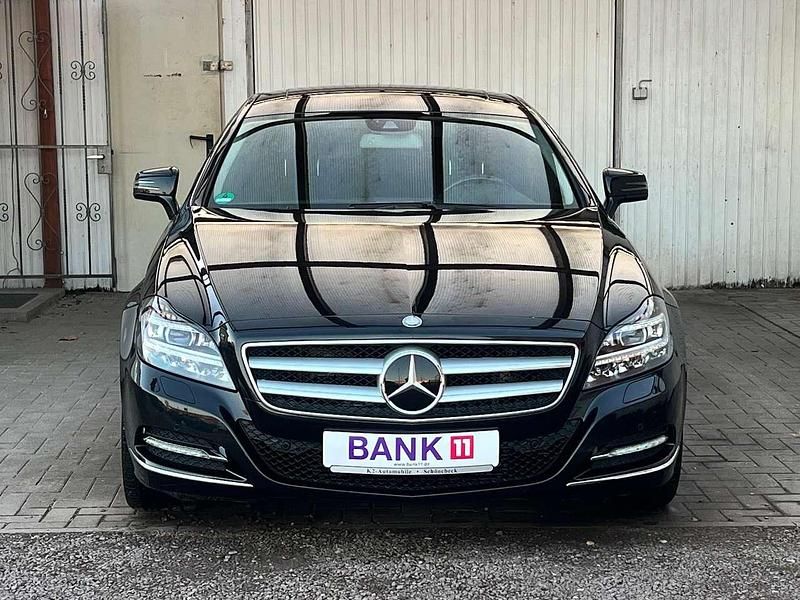 Gebraucht Mercedes CLS350 265 PS (194 kW) 2012 Obsidianschwarz  metalliclack Kombi