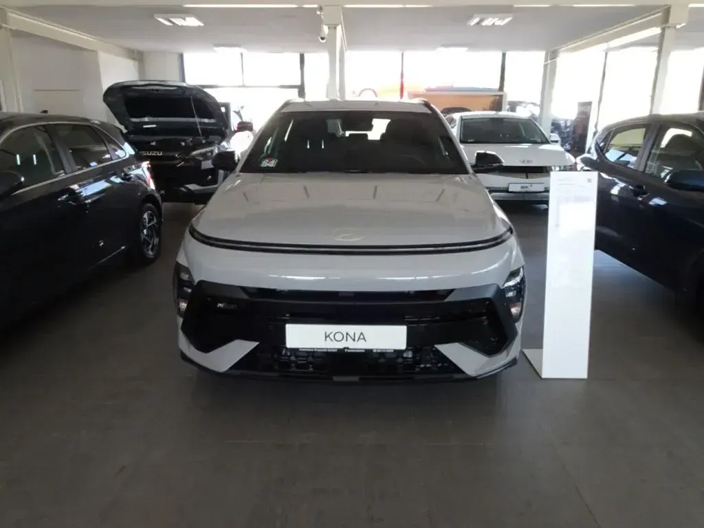 Neu Hyundai Kona N Line 139 PS (102 kW) 2026 Grau SUV