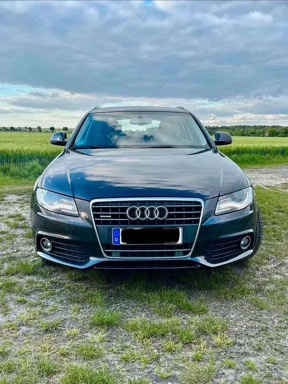 Gebraucht Audi A4 Ambition 160 PS (117 kW) 2009 Grau Kombi