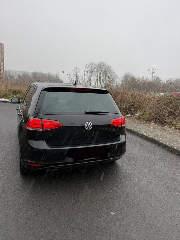 Gebraucht VW Golf VII 150 PS (110 kW) 2015 Schwarz Kleinwagen