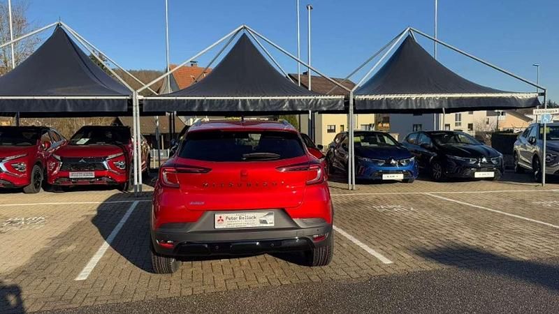 Neu Mitsubishi ASX Plus 91 PS (66 kW) 2025 Aurorarot SUV