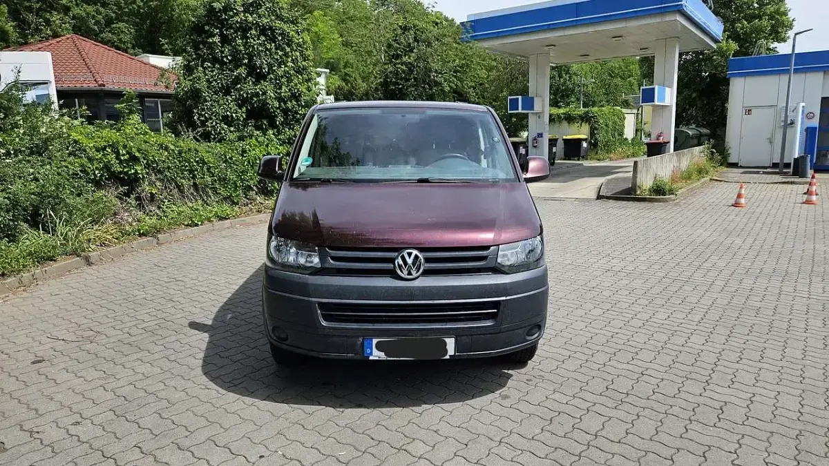 Gebraucht VW Transporter 84 PS (61 kW) 2013 Violett Van