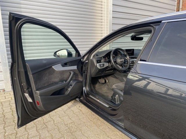 Gebraucht Audi A4 S-Line 231 PS (169 kW) 2019 Manhattangrau Kombi