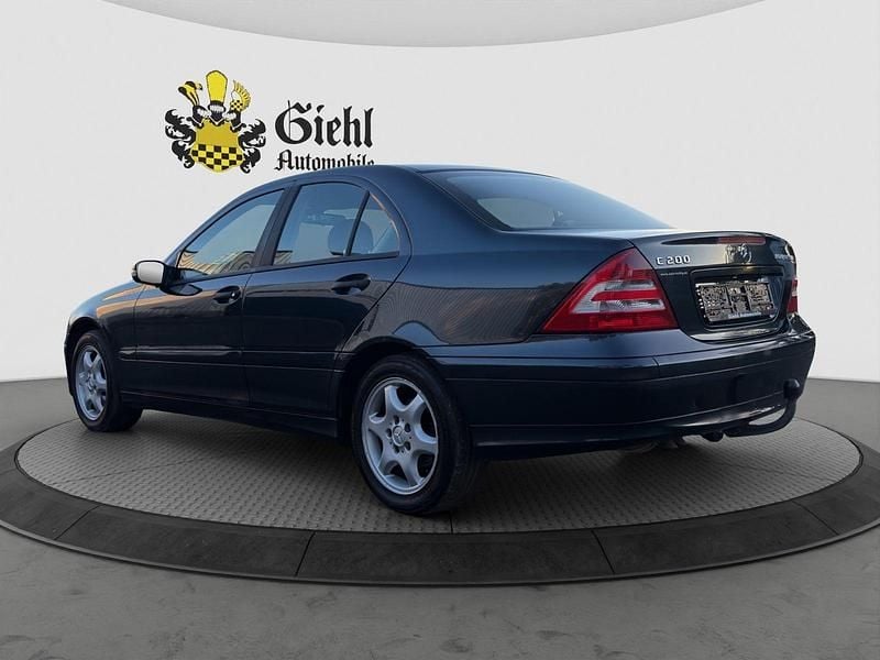 Gebraucht Mercedes C200 163 PS (119 kW) 2004 Schwarz Limousine