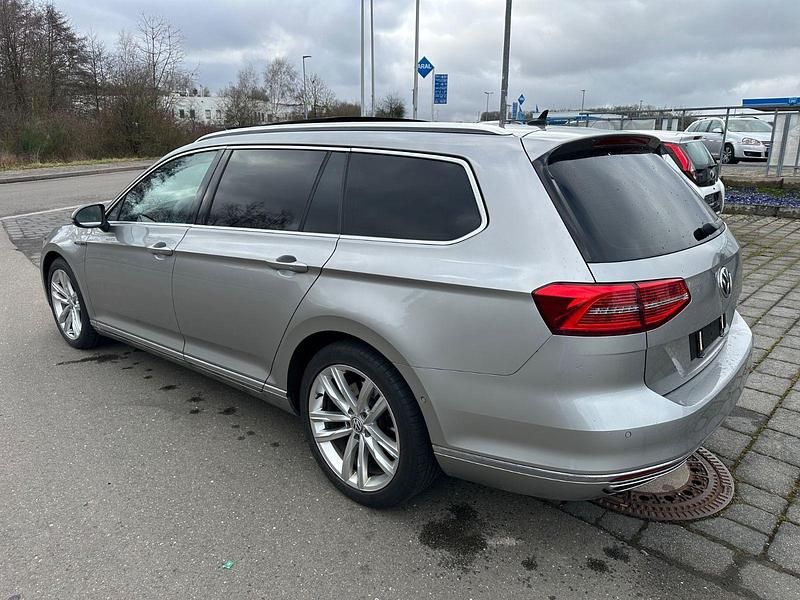 Gebraucht VW Passat 239 PS (175 kW) 2015 Silber Kombi