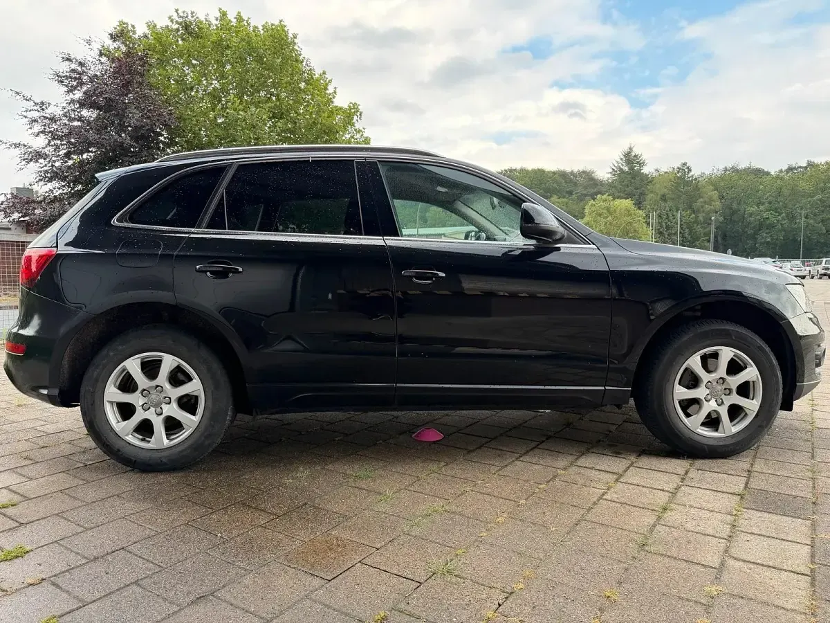 Gebraucht Audi Q5 168 PS (123 kW) 2011 Schwarz SUV