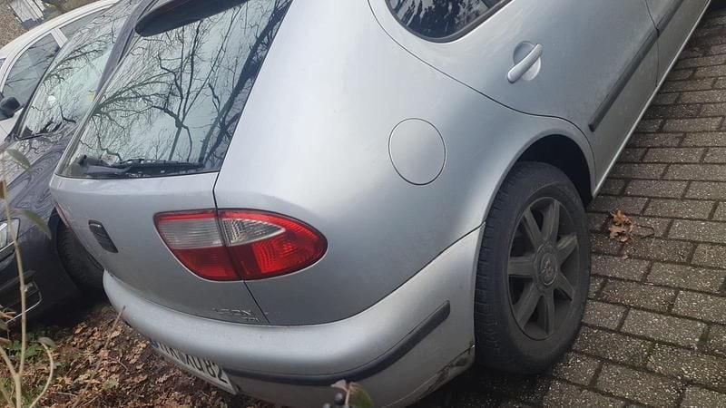 Gebraucht Seat Leon 140 PS (102 kW) 2005 Grau Kleinwagen