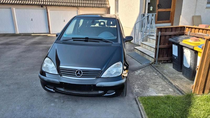 Gebraucht Mercedes A160 102 PS (75 kW) 2001 Schwarz Kleinwagen
