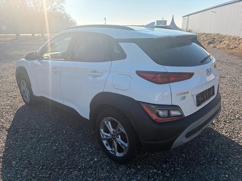 Gebraucht Hyundai Kona Edition 120 PS (88 kW) 2021 Weiß SUV