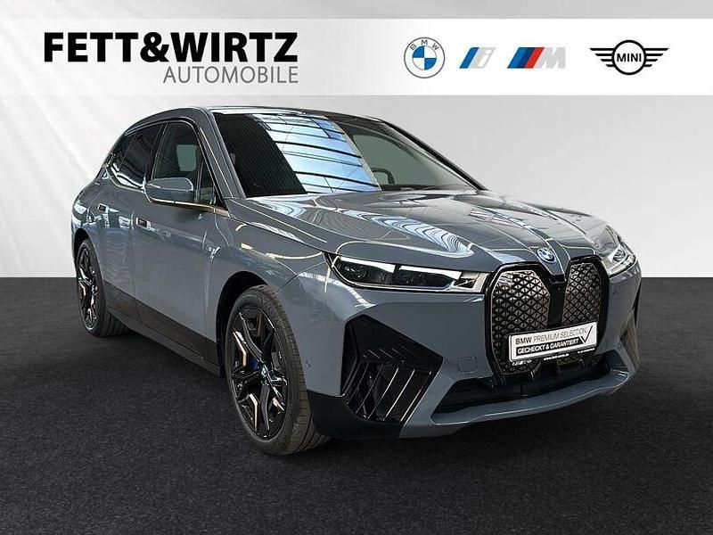 Bmw individual storm bay metallic Gebraucht 2024 BMW iX Sport Line SUV | 74.990 € (Teuer) - Bild 1/2