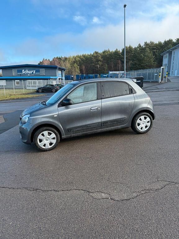 Gebraucht Renault Twingo LIMITED 90 PS (66 kW) 2019 Grau Kleinwagen