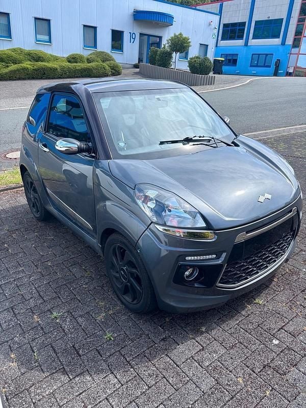 Grau Gebraucht 2014 Ligier JS50 Kleinwagen | 8.900 € (Fairer Preis) - Bild 1/4