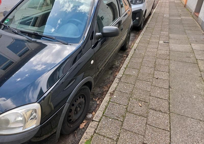 Gebraucht Opel Corsa 60 PS (44 kW) 2001 Schwarz Kleinwagen