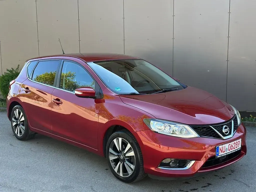 Gebraucht Nissan Pulsar N-TEC 116 PS (85 kW) 2015 Rot Kleinwagen