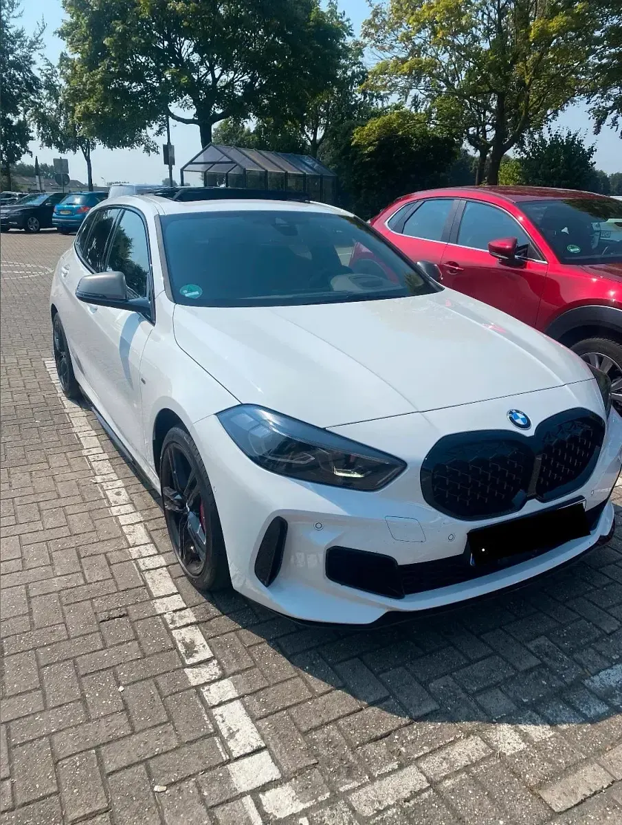 Usata BMW M135 Performance 306 CV (225 kW) 2023 Bianco Utilitaria