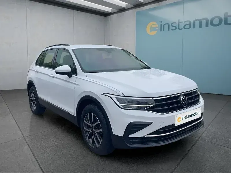 Gebraucht VW Tiguan 150 PS (110 kW) 2023 Weiß SUV