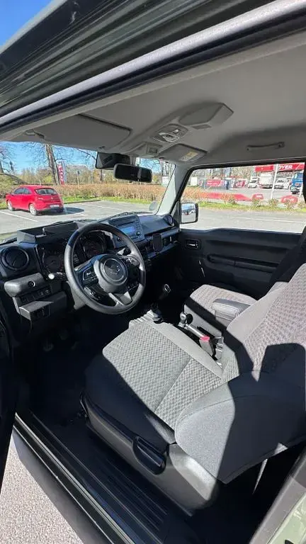 Second-hand Suzuki Jimny 102 CP (75 kW) 2022 Verde SUV