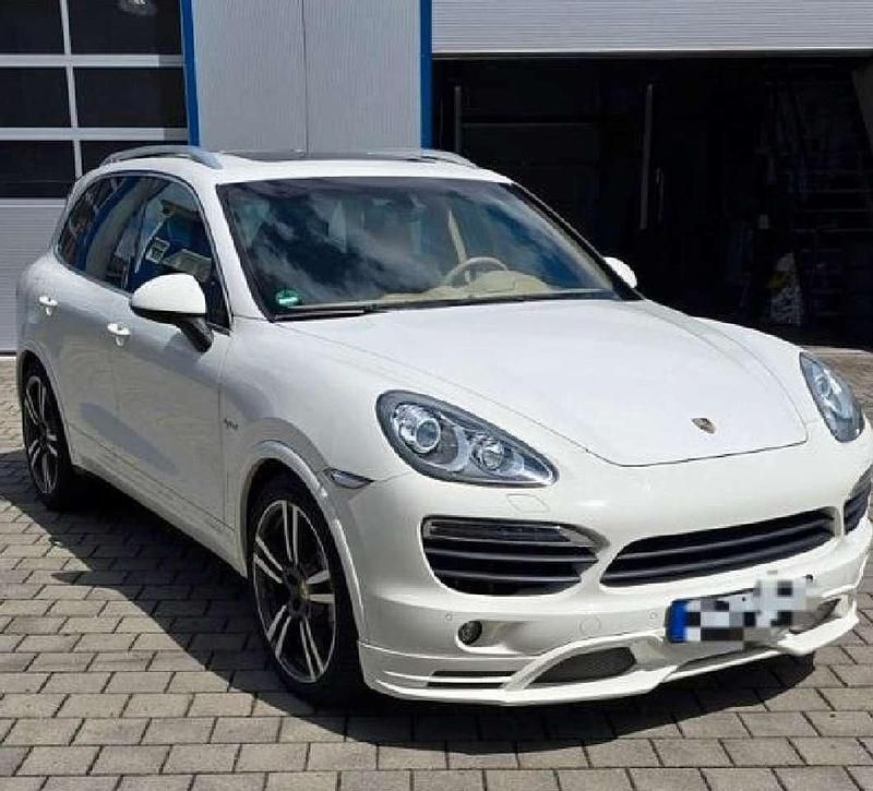 Weiß Gebraucht 2013 Porsche Cayenne S E-Hybrid SUV | 23.700 € (Guter Preis) - Bild 1/4