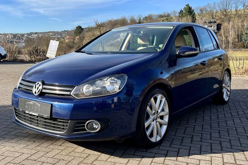 Blau Gebraucht 2009 VW Golf VI Highline Limousine | 5.990 € (Etwas zu teuer) - Bild 1/4