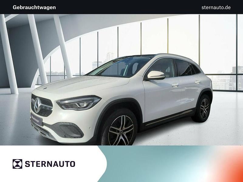 Gebraucht Mercedes GLA200 Progressive 163 PS (119 kW) 2020 Unilack polarweiß SUV