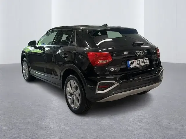 Gebraucht Audi Q2 Advanced 150 PS (110 kW) 2026 A2 brillantschwarz SUV