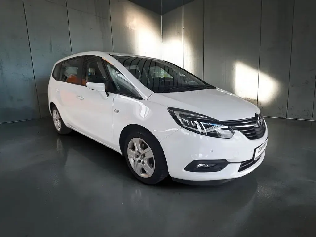 Gebraucht Opel Zafira Edition 120 PS (88 kW) 2018 Weiß Van / Kleinbus