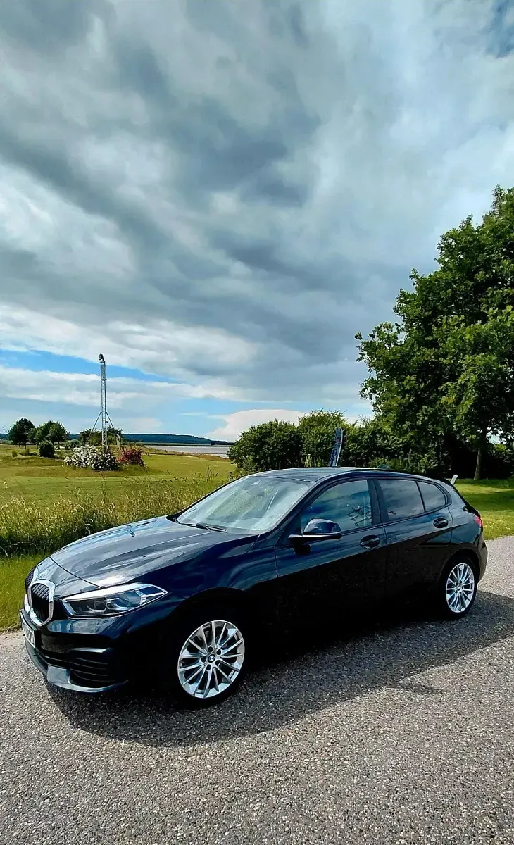Gebraucht BMW 116 Advantage 109 PS (80 kW) 2023 Schwarz Kleinwagen
