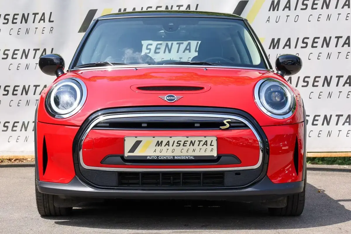 Gebraucht Mini Cooper SE Classic 135 kW (184 PS) 2022 Rot Kleinwagen