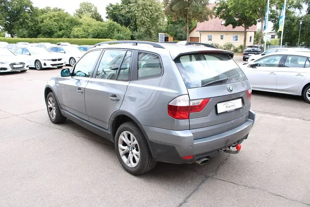 Gebraucht BMW X3 Lifestyle 177 PS (130 kW) 2009 Grau SUV