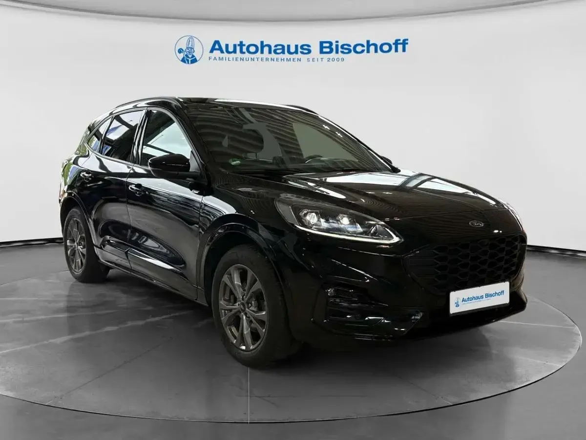 Gebraucht Ford Kuga ST-Line X 120 PS (88 kW) 2024 Obsidianschwarz metallic SUV
