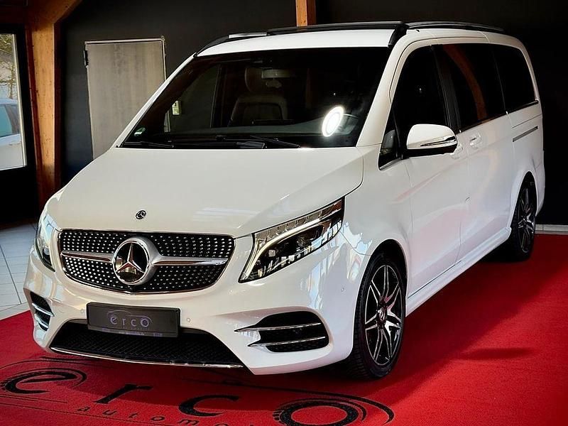 Weiß Gebraucht 2020 Mercedes V250 AMG Van / Kleinbus | 47.990 € (Etwas zu teuer) - Bild 1/4