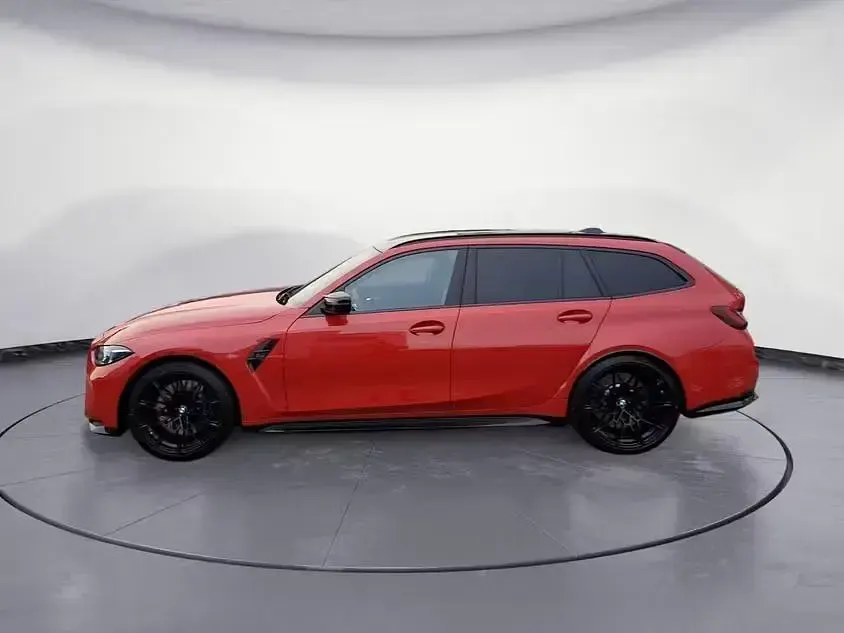 Używany BMW M3 Performance 530 KM (389 kW) 2025 Czerwony Kombi