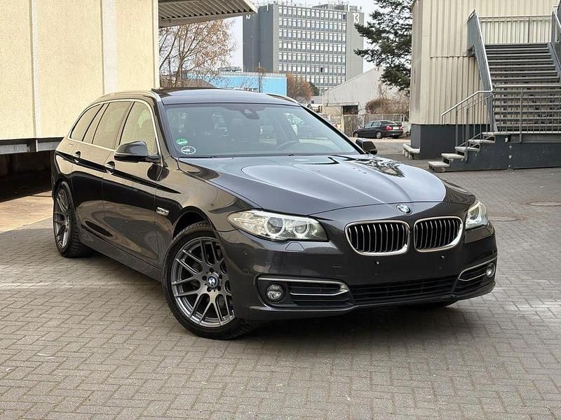 Gebraucht BMW 530 Performance 258 PS (189 kW) 2016 Grau Limousine