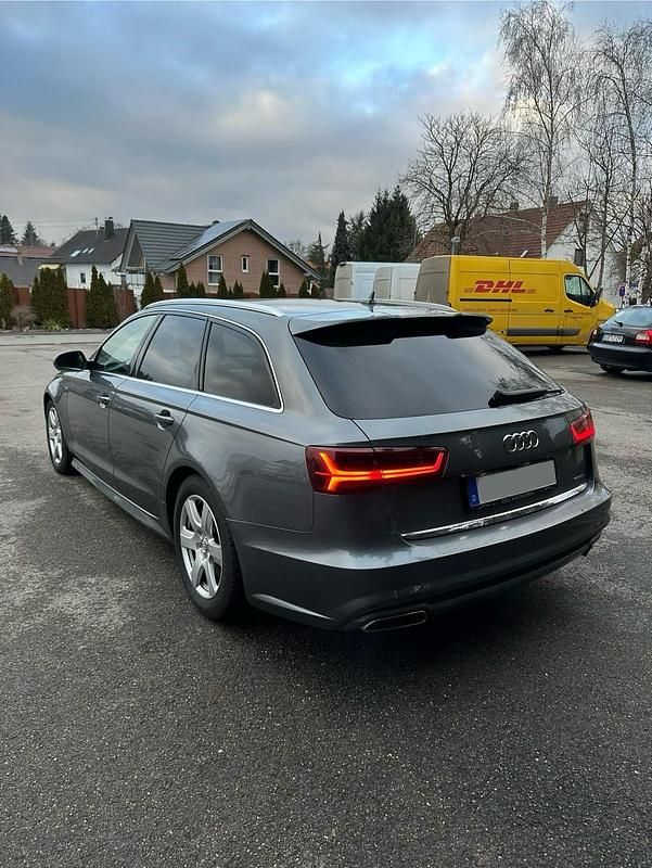Gebraucht Audi A6 S-Line 218 PS (160 kW) 2016 Grau Kombi