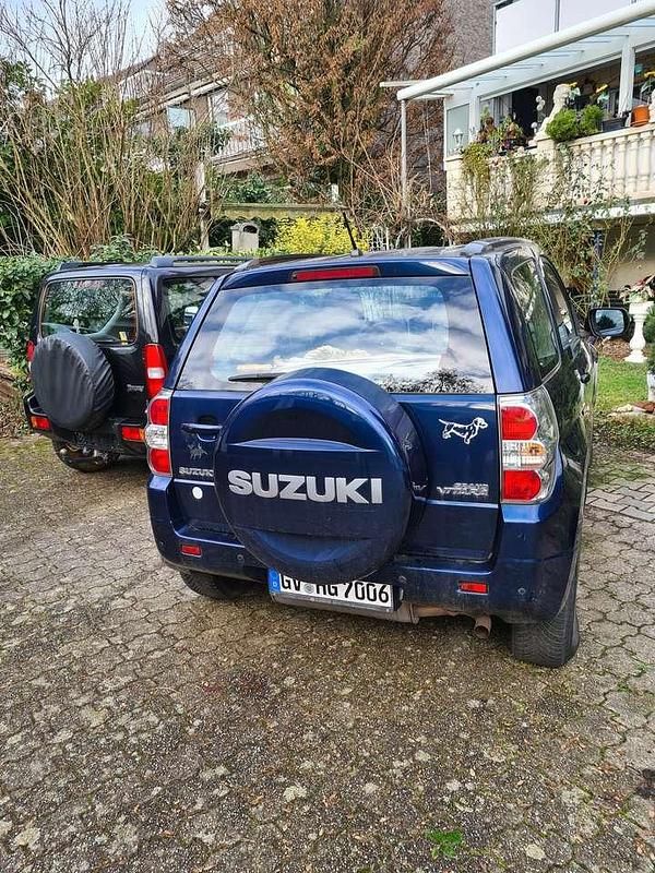 Gebraucht Suzuki Grand Vitara Comfort 166 PS (122 kW) 2010 Blau SUV