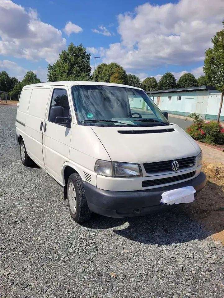 Gebraucht VW T4 102 PS (75 kW) 2000 Weiß Van