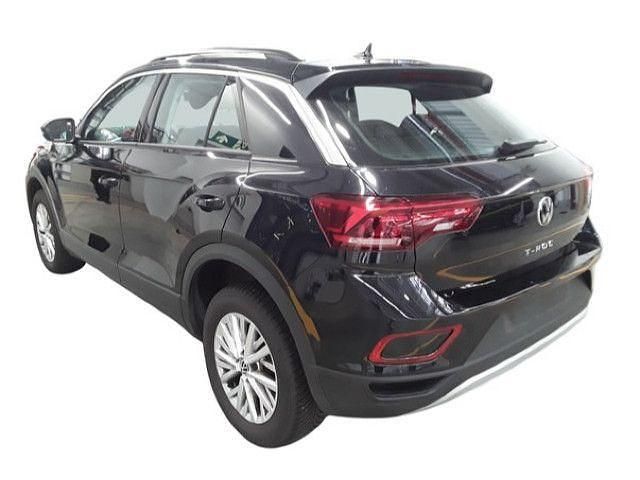 Gebraucht VW T-Roc Life 116 PS (85 kW) 2024 Deep black perleffekt (metallic) SUV
