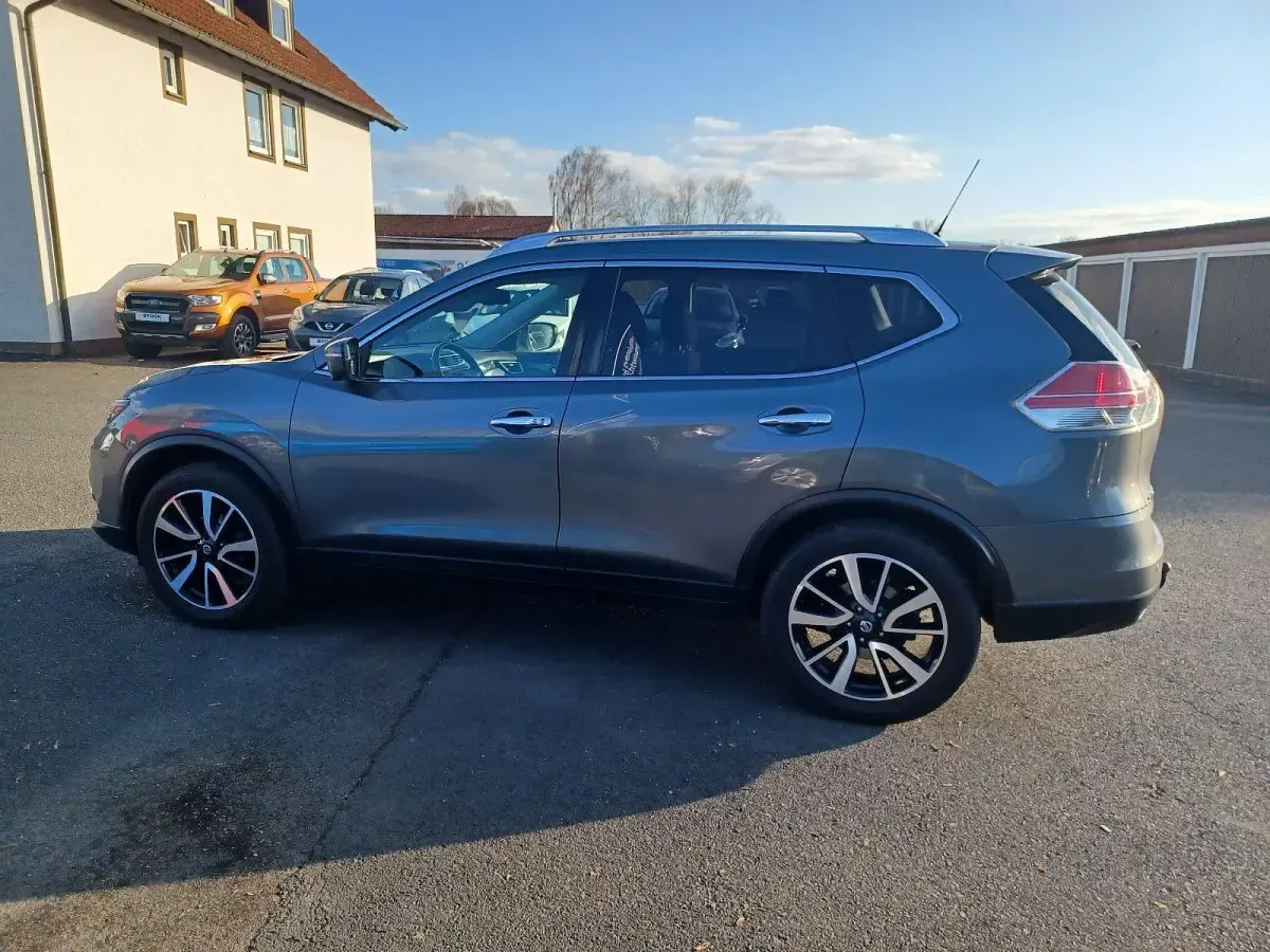 Gebraucht Nissan X-Trail N-Vision 131 PS (96 kW) 2017 Grau SUV