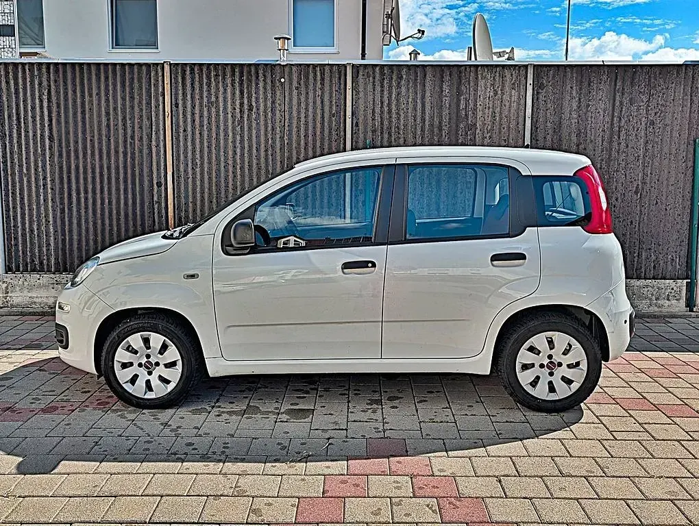 Gebraucht Fiat Panda Pop 69 PS (50 kW) 2016 Weiß Kleinwagen