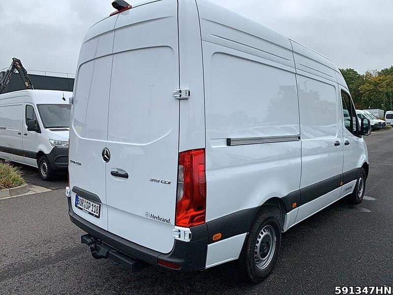 Neu Mercedes Sprinter 190 PS (139 kW) 2025 Weiß Van