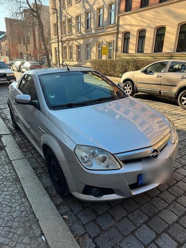 Silber Gebraucht 2005 Opel Tigra Enjoy Cabrio | 1.000 € (Guter Preis) - Bild 1/4