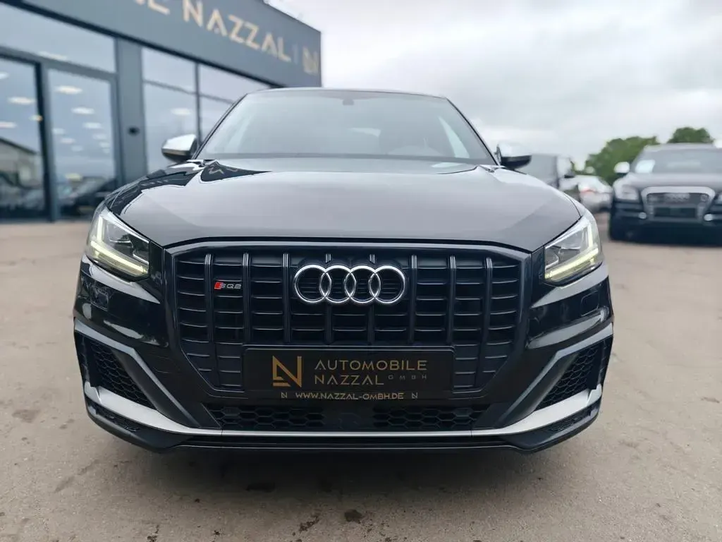 Gebraucht Audi SQ2 Sport 300 PS (220 kW) 2020 Schwarz SUV