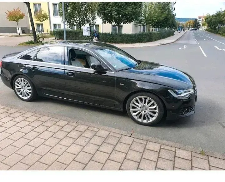 Gebraucht Audi A6 150 PS (110 kW) 2011 Schwarz Limousine