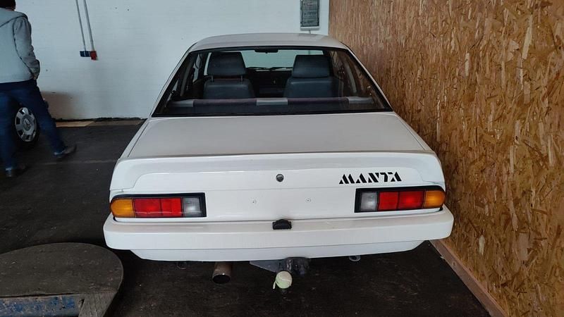 Gebraucht Opel Manta 110 PS (80 kW) 1988 Weiß Coupé
